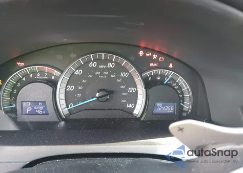 2014 Toyota Camry Se Sport z USA, uszkodzony, nr VIN 4T1BF1FK1EU728315